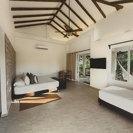 Sabai Beach Hotel Baru Exterior photo